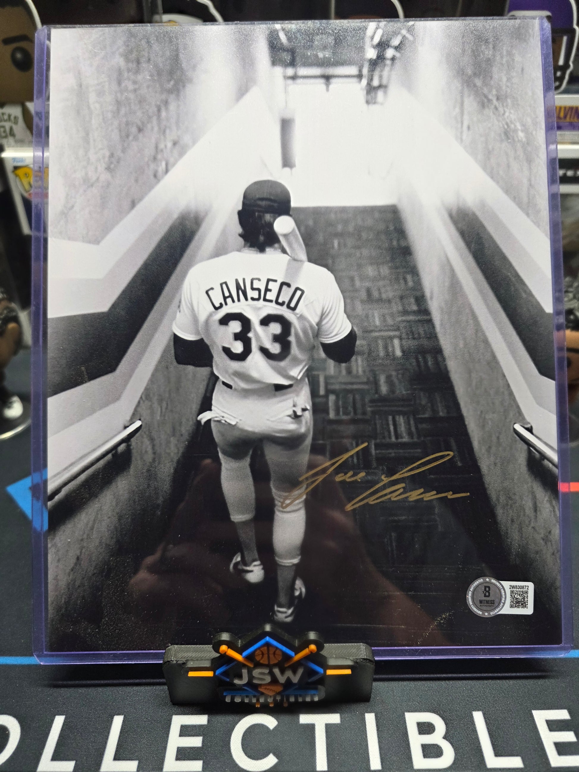 Jose Canseco Signed 8x10 Tunnel Walk Beckett Witnessed